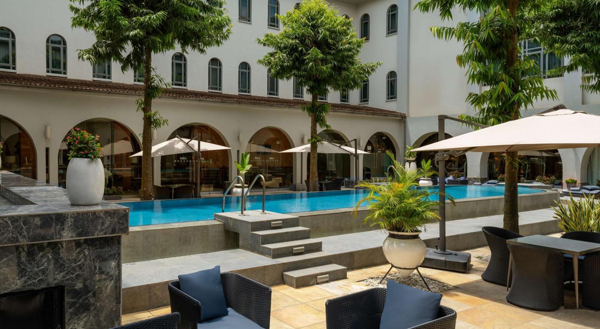 Radisson Lagos Ikeja Exterior photo